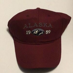 Alaska shirt company burgundy NWT snap back hat‎